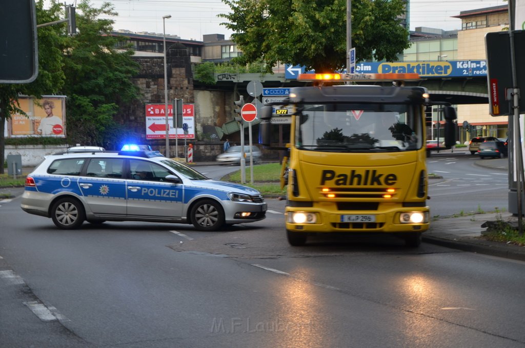 VU Koeln Deutz Deutzer Ring P56.JPG - Miklos Laubert